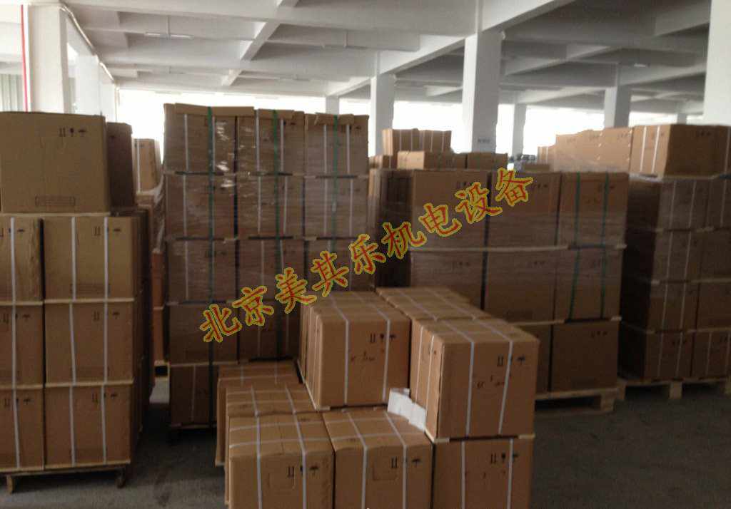 高压鼓风机成品库房