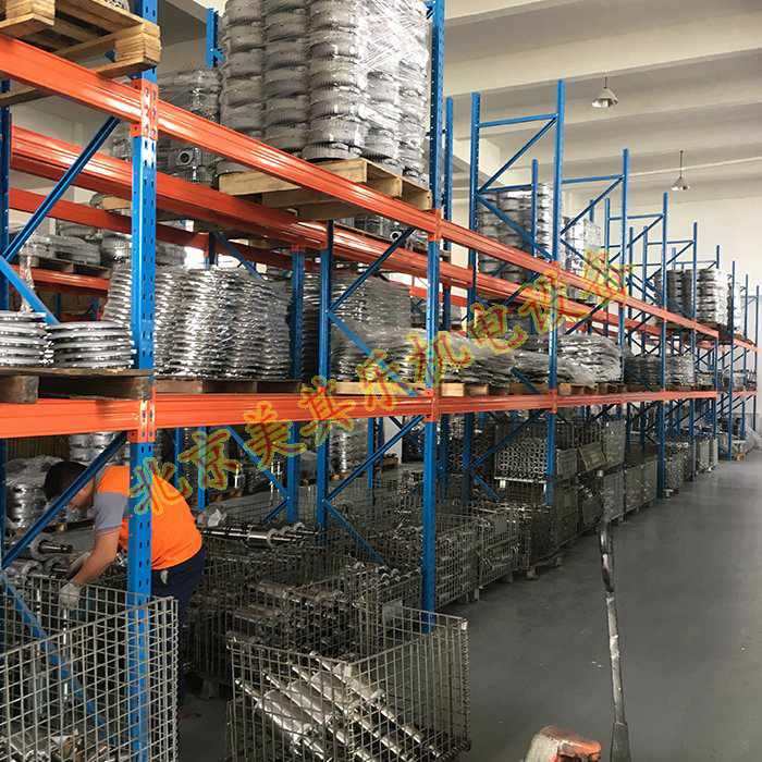 高压风机半成品库房